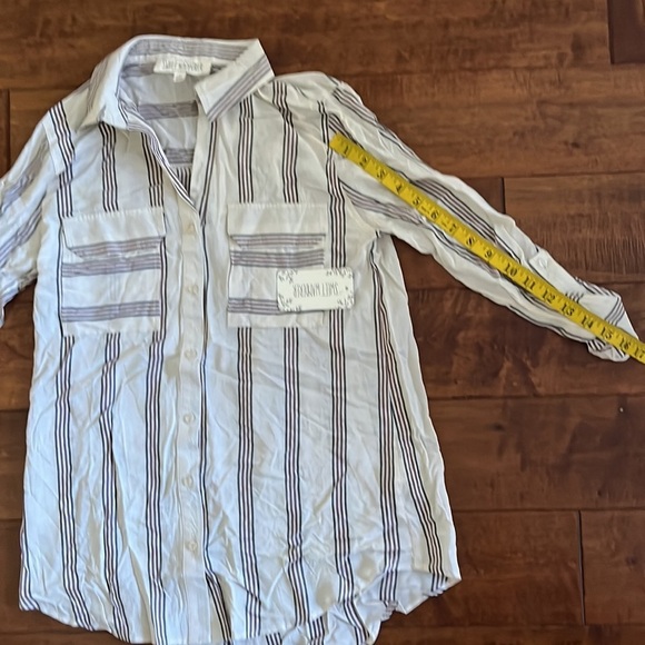 Sweet Wanderer Striped Shirt - Picture 8 of 10
